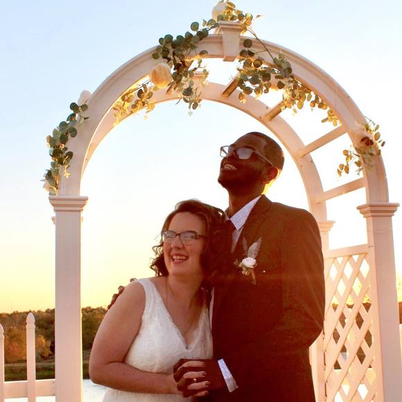 Meet your Posher, Kylie - Picture 1 of 1